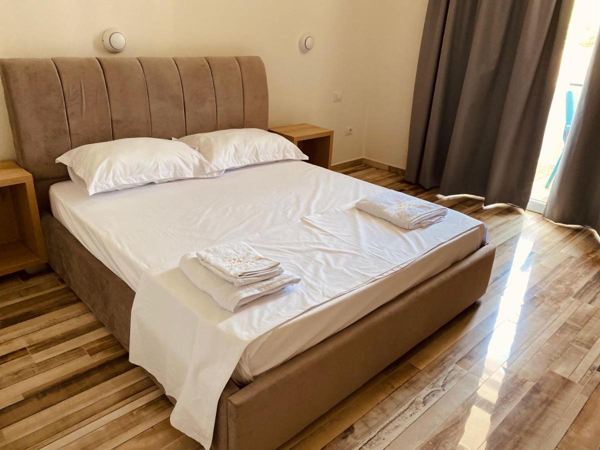 Montecarlo Lungomare Vlorë Eksteriør bilde
